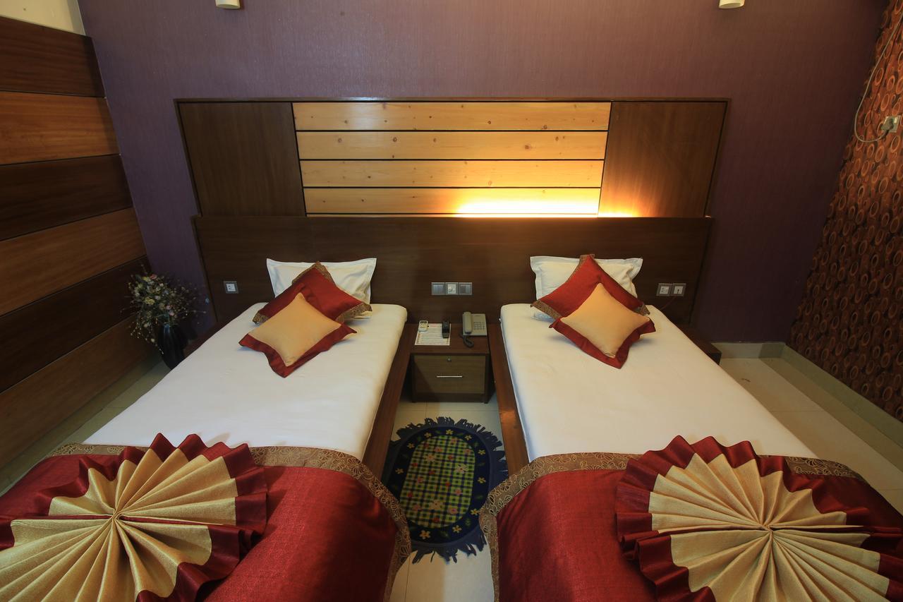Tiger Garden Int Hotel Khulna Dış mekan fotoğraf