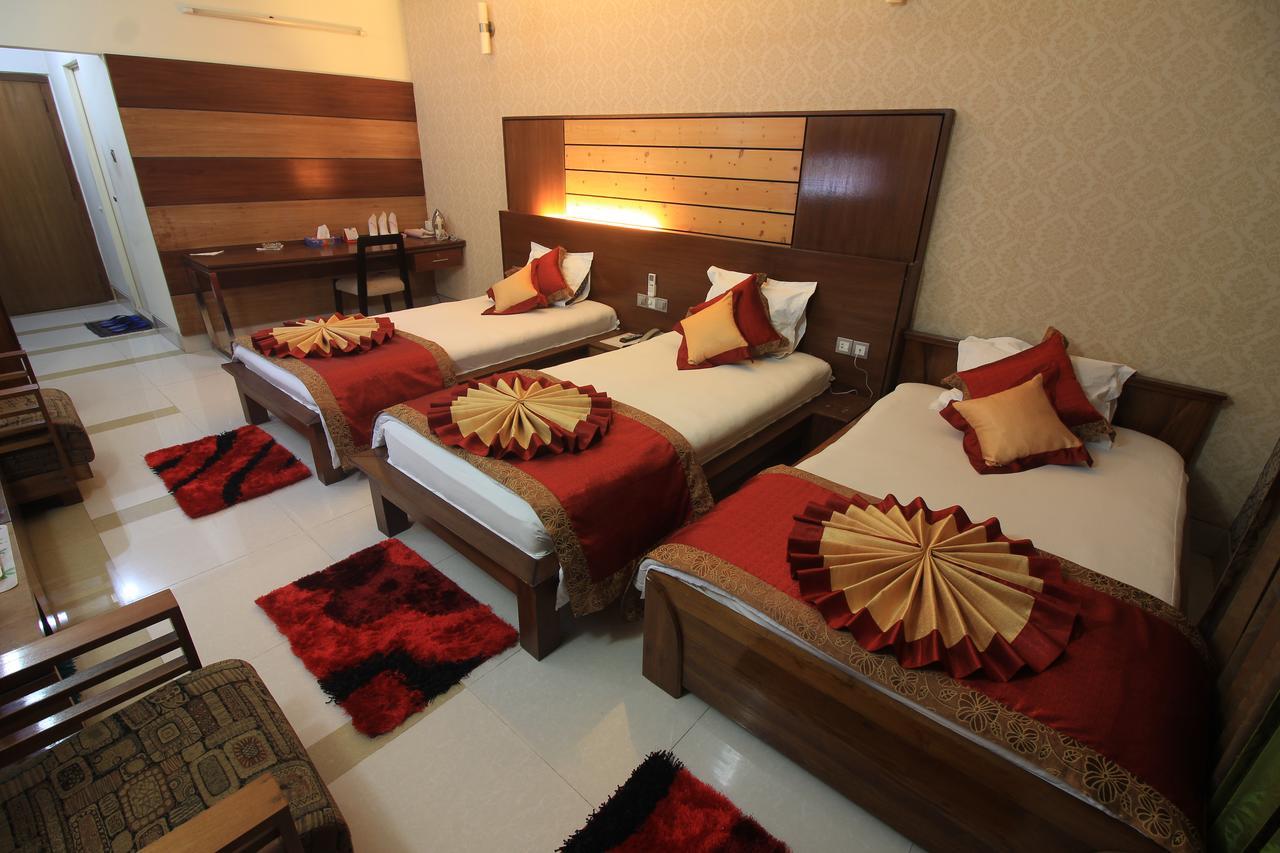 Tiger Garden Int Hotel Khulna Dış mekan fotoğraf