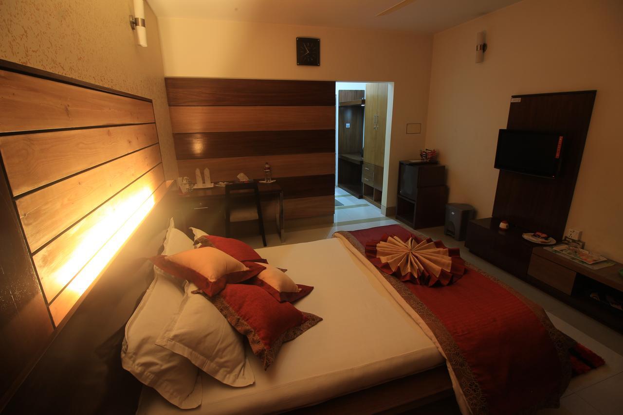 Tiger Garden Int Hotel Khulna Dış mekan fotoğraf