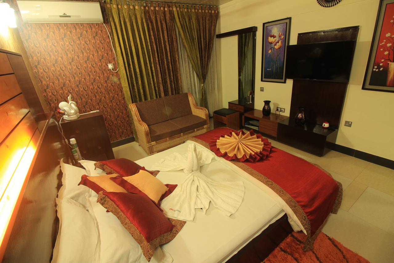 Tiger Garden Int Hotel Khulna Dış mekan fotoğraf