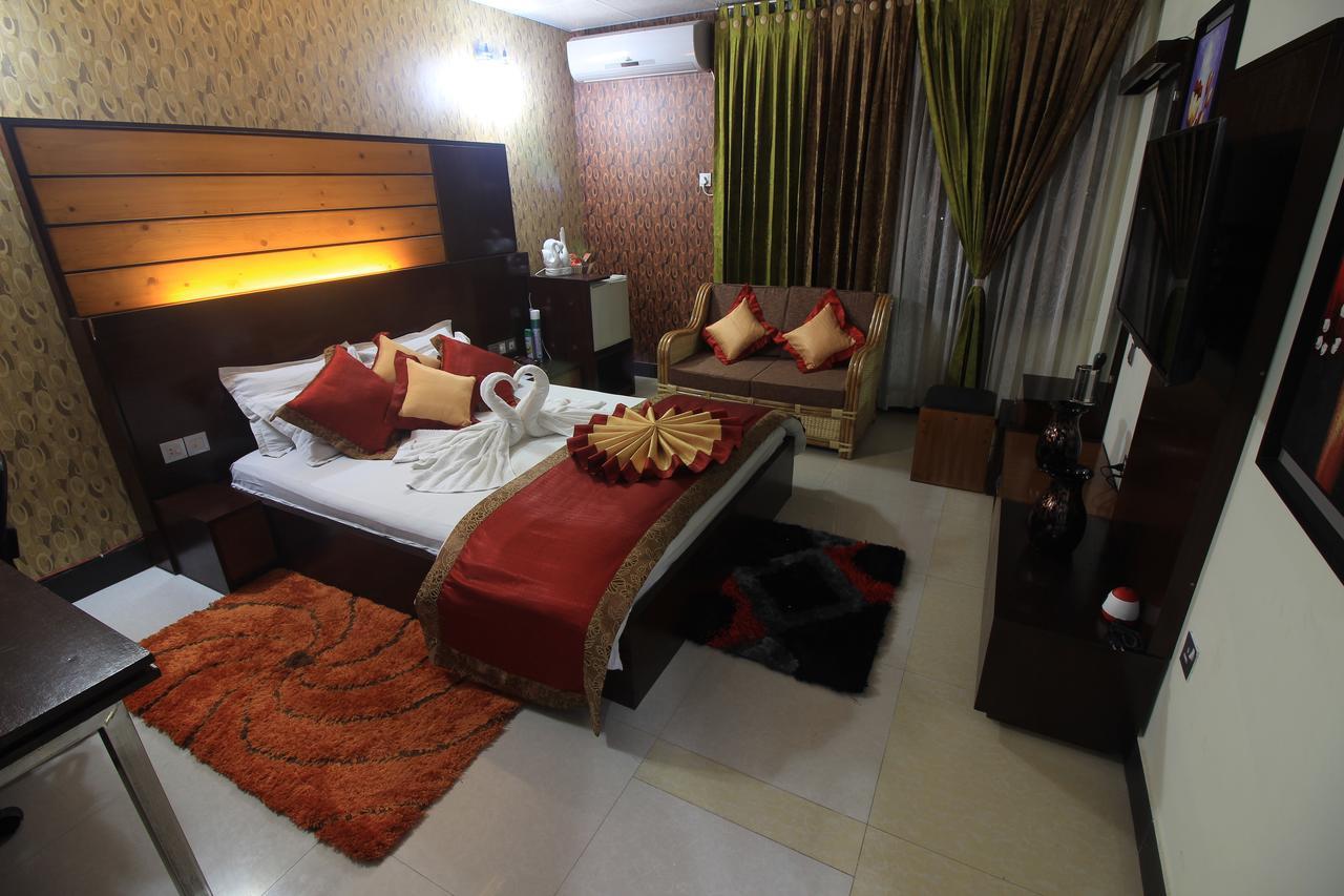 Tiger Garden Int Hotel Khulna Dış mekan fotoğraf